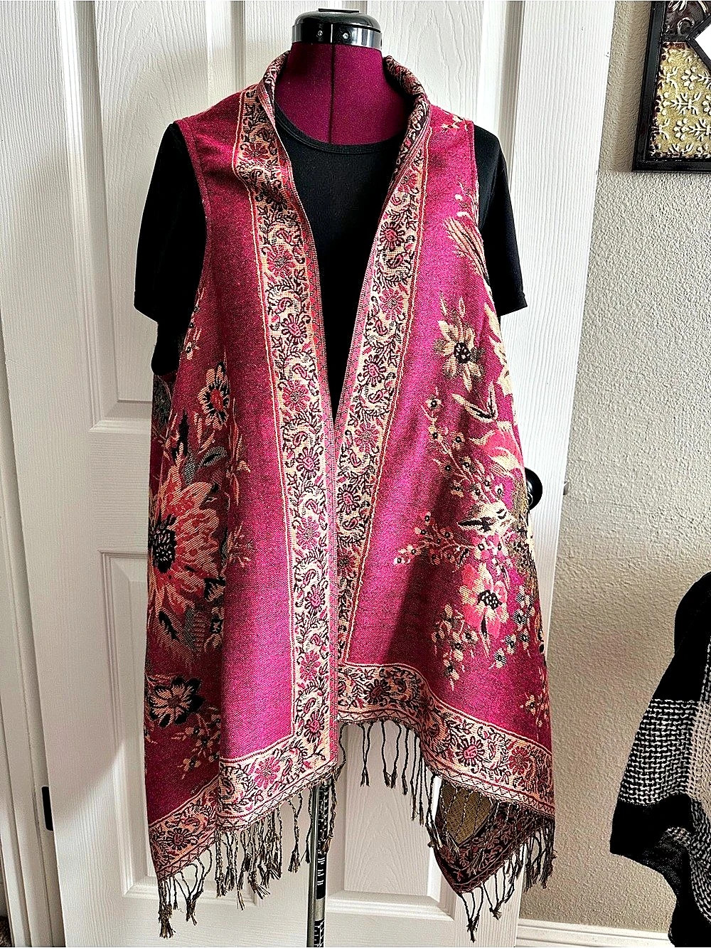 Floral Fringe Vest in Pink & Black Like New